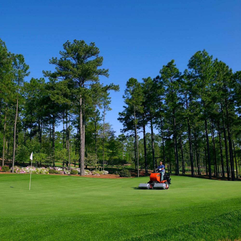 Jacobsen Greens King IV Plus with Steerable Cutting heads Move Independently