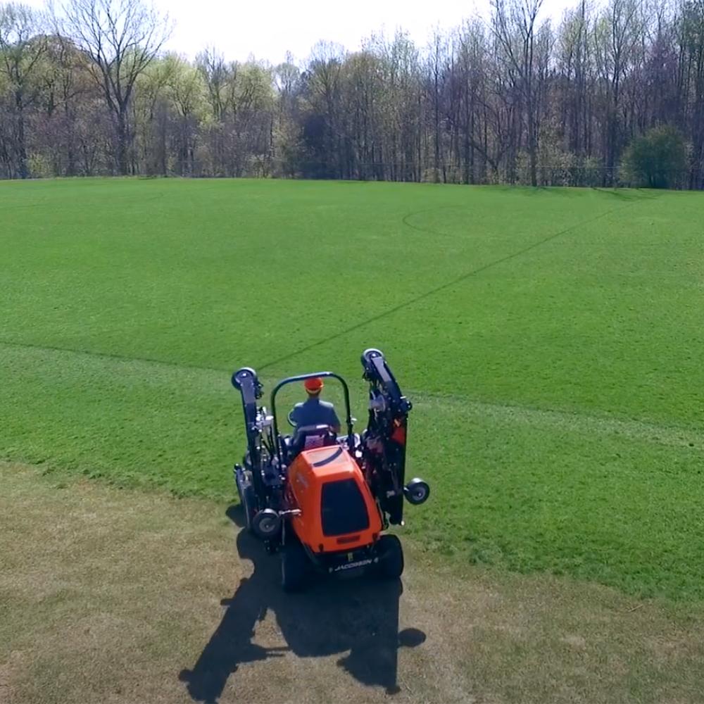 Jacobsen HR700 wide area rotary mower