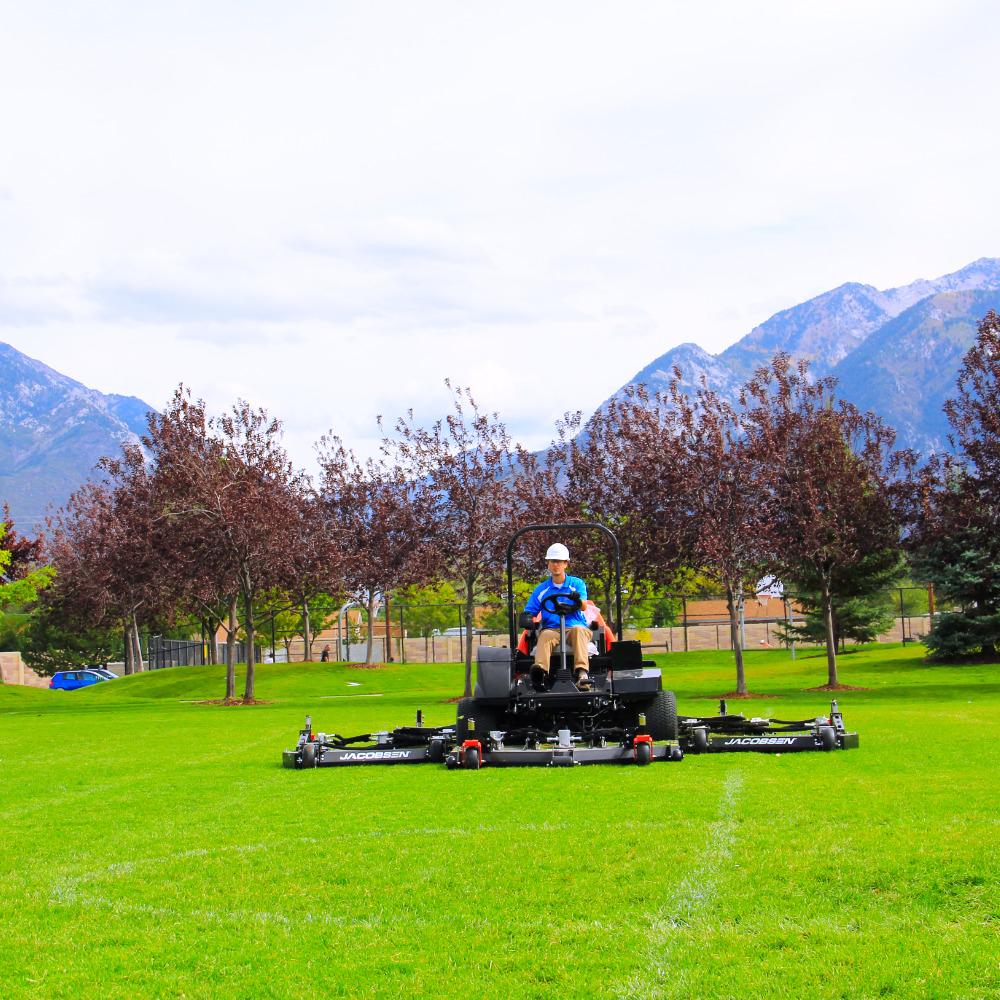 Jacobsen HR800 Lightest Mower in its Class