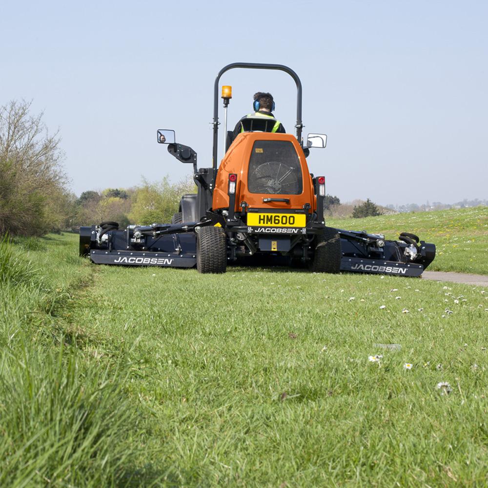 Jacobsen HM600 Flail Mower