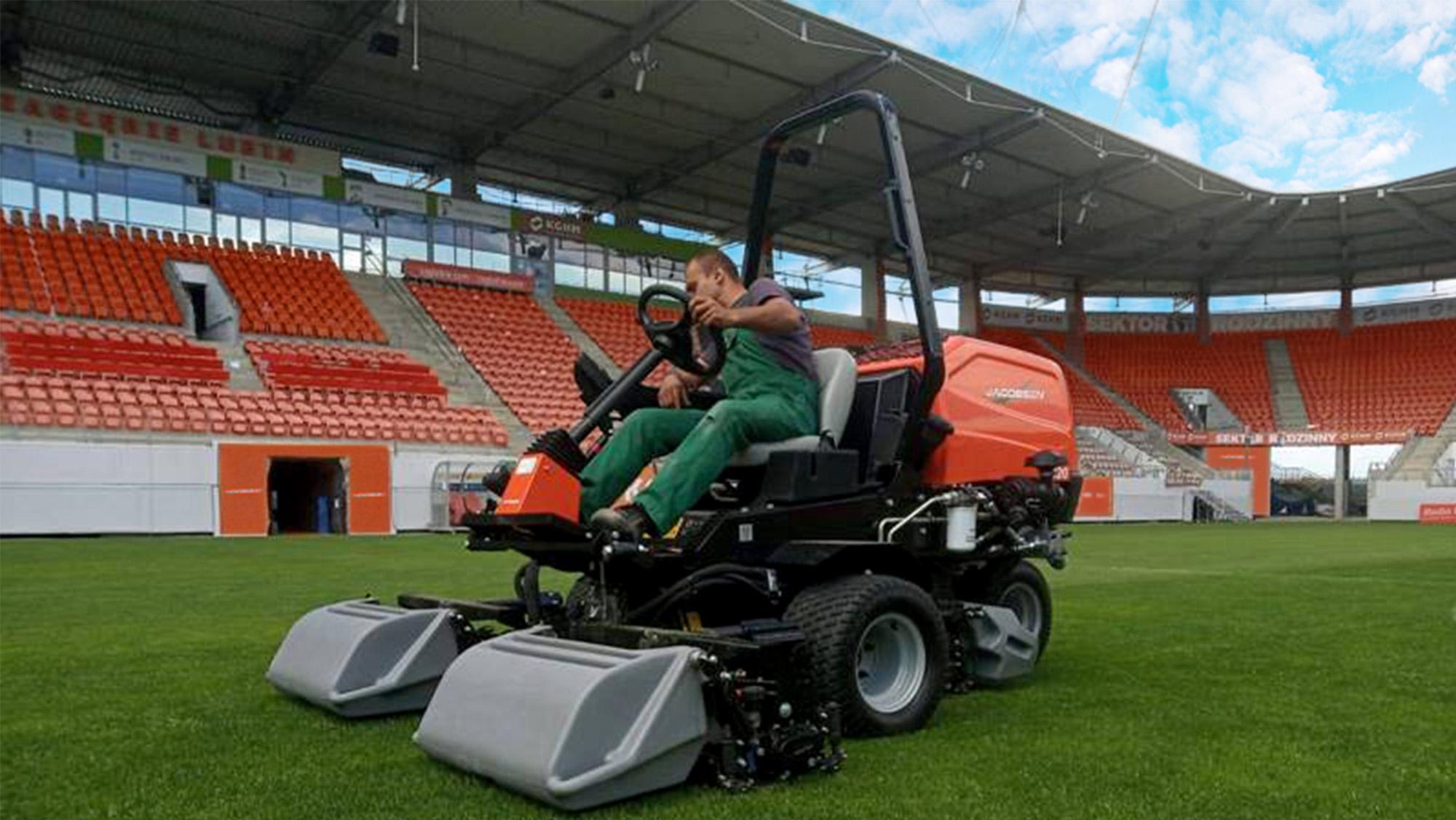 Jacobsen Sports Mowers