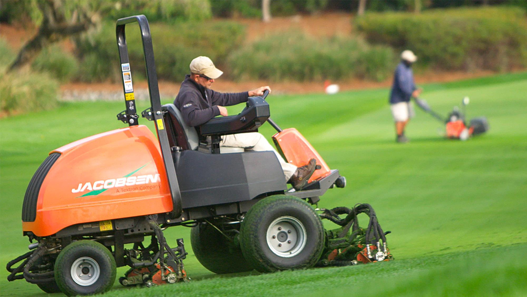 Jacobsen LF570 Mower